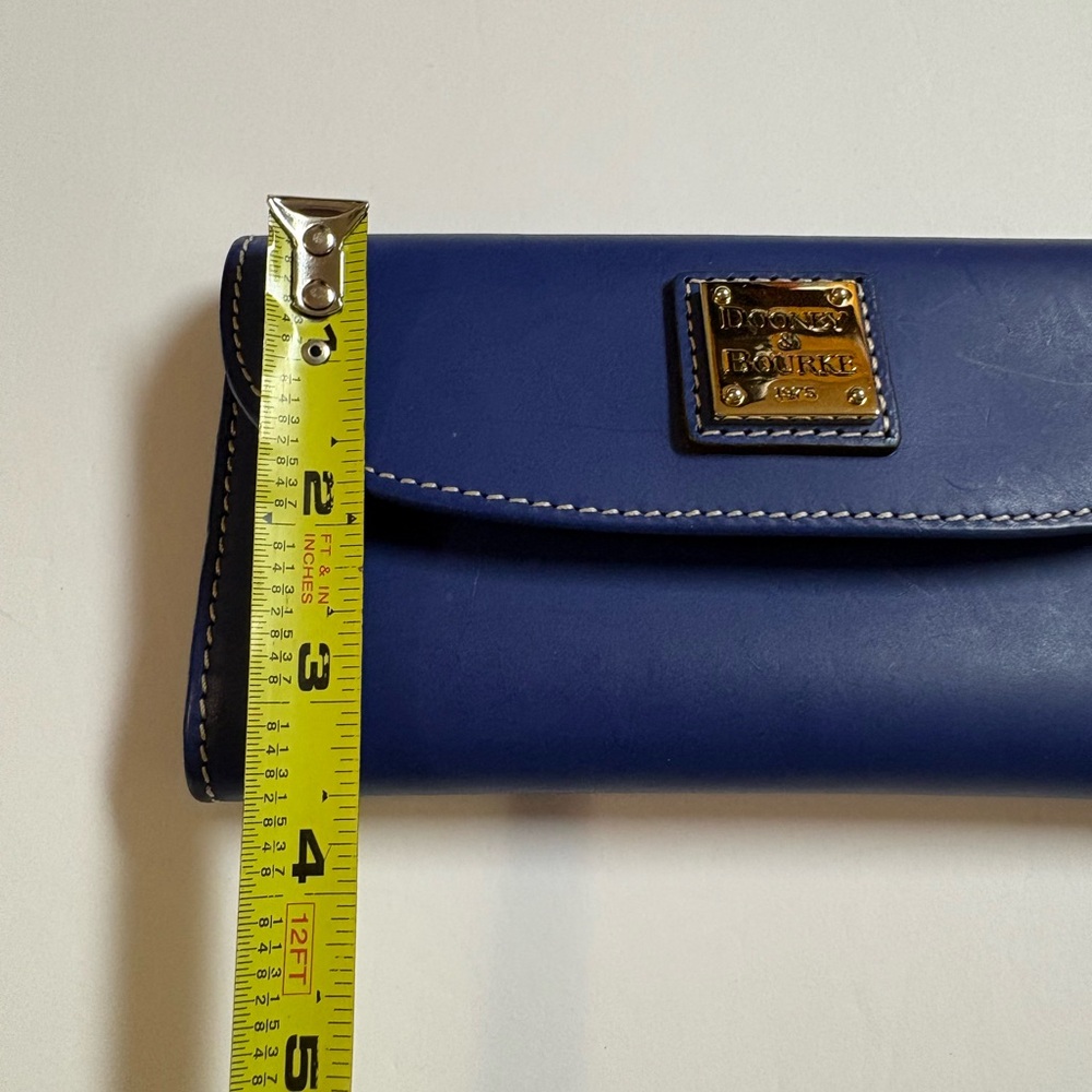 Dooney & Bourke Cobalt Blue Leather Continental Wallet with Logo Plaque - Picture 9 of 11